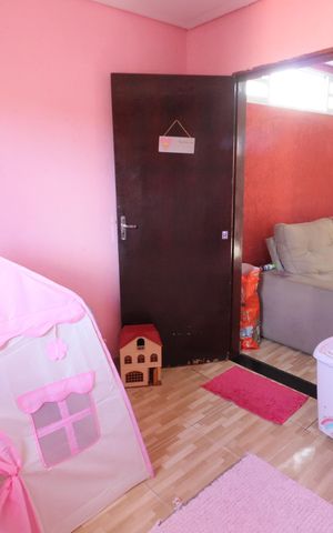 Casa à venda com 220m², 5 quartos e 5 vagasQuarto 4
