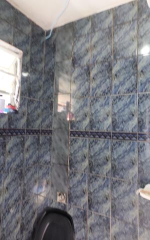 Casa à venda com 220m², 5 quartos e 5 vagasBanheiro 1