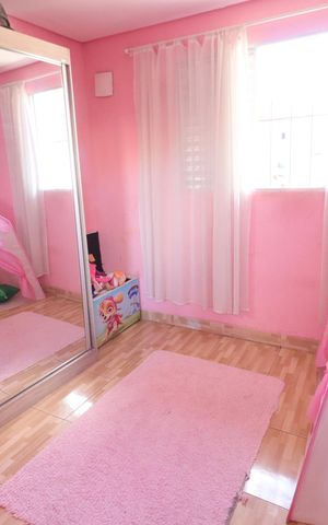 Casa à venda com 220m², 5 quartos e 5 vagasQuarto 4