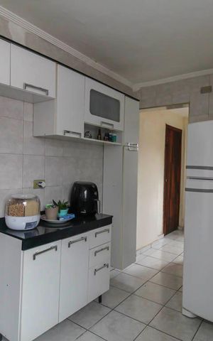 Casa à venda com 490m², 13 quartos e sem vaga Casa à venda com 490m², 13 quartos e sem vagaCozinha