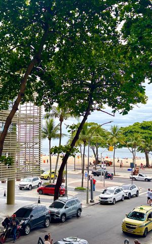 Apartamento à venda com 150m², 3 quartos e sem vaga Apartamento à venda com 150m², 3 quartos e sem vagaSuíte - vista para a praia
