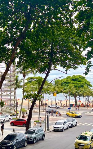 Apartamento à venda com 150m², 3 quartos e sem vaga Apartamento à venda com 150m², 3 quartos e sem vagaQuarto 2 - vista para a praia