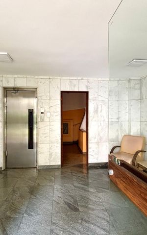 Apartamento à venda com 150m², 3 quartos e sem vaga Apartamento à venda com 150m², 3 quartos e sem vagaPortaria