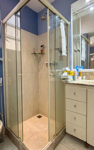 Apartamento à venda com 150m², 3 quartos e sem vaga Apartamento à venda com 150m², 3 quartos e sem vagaSuíte - banheiro