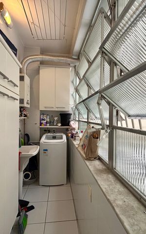 Apartamento à venda com 150m², 3 quartos e sem vaga Apartamento à venda com 150m², 3 quartos e sem vagaÁrea de serviço