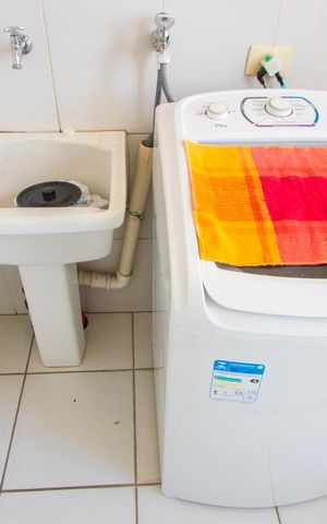 Apartamento à venda com 250m², 3 quartos e 3 vagas Apartamento à venda com 250m², 3 quartos e 3 vagasÁrea de serviço