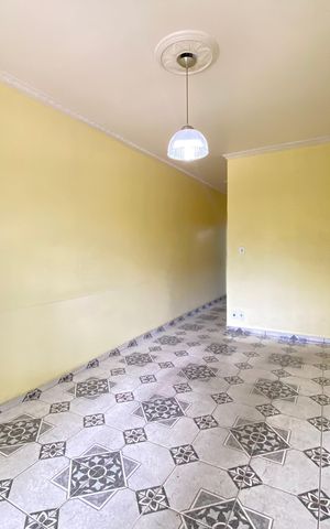 Apartamento à venda com 72m², 3 quartos e 1 vaga Apartamento à venda com 72m², 3 quartos e 1 vagaSala