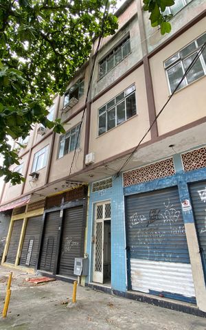 Apartamento à venda com 72m², 3 quartos e 1 vaga Apartamento à venda com 72m², 3 quartos e 1 vagaFachada