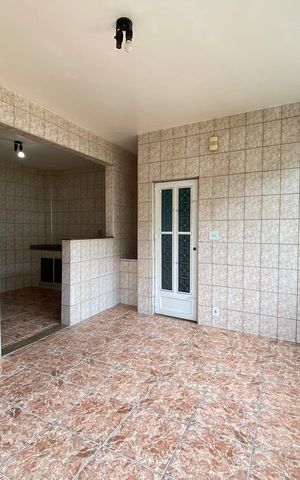 Apartamento à venda com 72m², 3 quartos e 1 vaga Apartamento à venda com 72m², 3 quartos e 1 vagaÁrea de Serviço