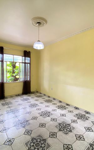 Apartamento à venda com 72m², 3 quartos e 1 vaga Apartamento à venda com 72m², 3 quartos e 1 vagaSala