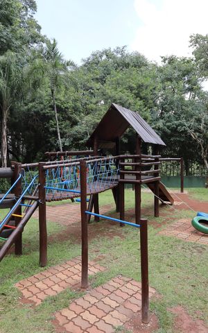 Apartamento para alugar com 127m², 4 quartos e 2 vagasÁrea comum - Playground