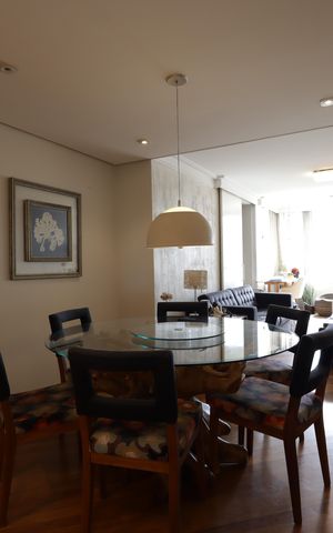 Apartamento para alugar com 127m², 4 quartos e 2 vagasSala
