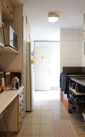 Apartamento para alugar com 127m², 4 quartos e 2 vagasCozinha