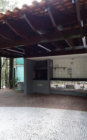 Apartamento para alugar com 127m², 4 quartos e 2 vagasÁrea comum - Churrasqueira