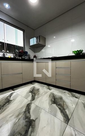 Casa à venda com 197m², 3 quartos e 4 vagas