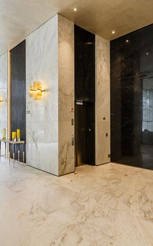 Apartamento à venda com 149m², 3 quartos e 2 vagas Apartamento à venda com 149m², 3 quartos e 2 vagasHall social