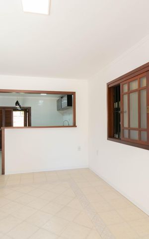 Casa à venda com 86m², 2 quartos e 3 vagas