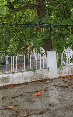 Casa à venda com 230m², 3 quartos e 2 vagas Casa à venda com 230m², 3 quartos e 2 vagasVista do Quarto 1