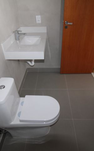 Casa à venda com 150m², 3 quartos e 2 vagasQuarto 1 - Banheiro