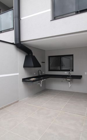 Casa à venda com 150m², 3 quartos e 2 vagasÁrea de Serviço