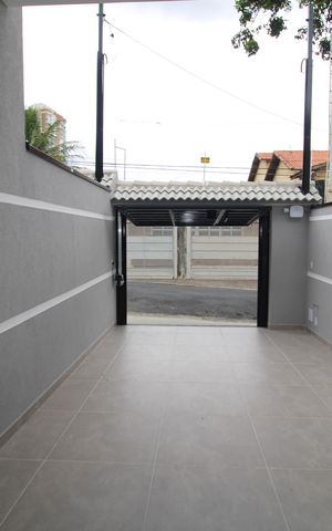 Casa à venda com 150m², 3 quartos e 2 vagasGaragem