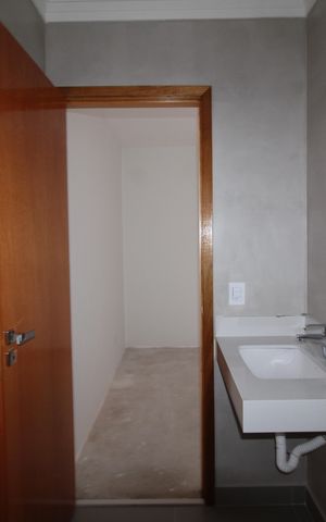 Casa à venda com 150m², 3 quartos e 2 vagasQuarto 2 - Banheiro