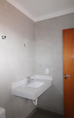Casa à venda com 150m², 3 quartos e 2 vagasQuarto 1 - Banheiro