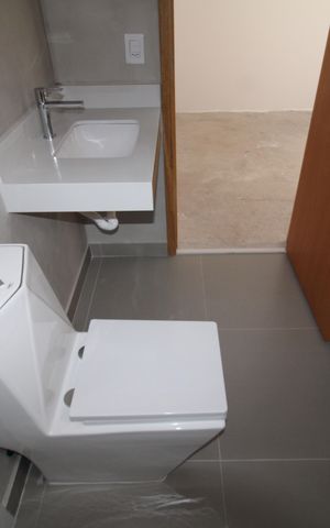 Casa à venda com 150m², 3 quartos e 2 vagasQuarto 2 - Banheiro