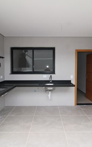 Casa à venda com 150m², 3 quartos e 2 vagasÁrea de Serviço