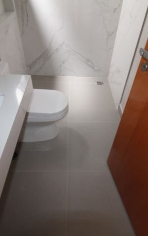 Casa à venda com 170m², 3 quartos e 2 vagasQuarto 2 - Banheiro