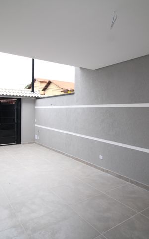 Casa à venda com 170m², 3 quartos e 2 vagasGaragem