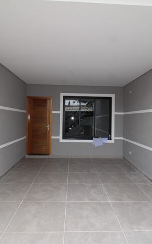 Casa à venda com 170m², 3 quartos e 2 vagasGaragem