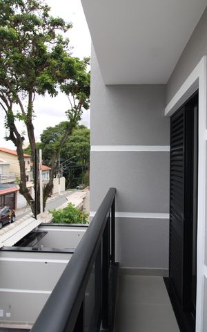 Casa à venda com 170m², 3 quartos e 2 vagasQuarto 3 - Varanda