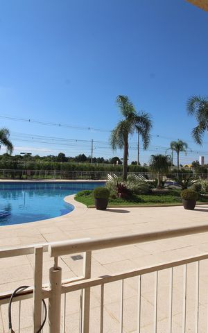 Apartamento à venda com 97m², 2 quartos e 1 vagaÁrea comum - Piscina