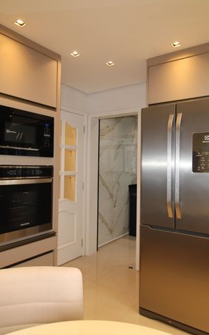 Apartamento à venda com 150m², 3 quartos e 3 vagasCozinha
