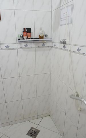 Casa à venda com 400m², 5 quartos e 3 vagasBanheiro da Suíte 2