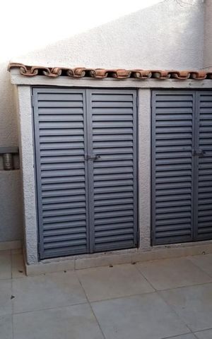 Casa à venda com 281m², 3 quartos e 4 vagas