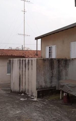 Casa à venda com 109m², 2 quartos e 4 vagas