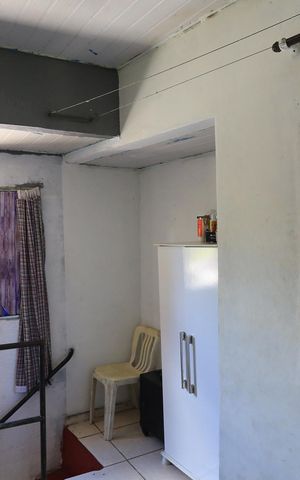 Casa à venda com 30m², 1 quarto e sem vaga Casa à venda com 30m², 1 quarto e sem vagaQuarto