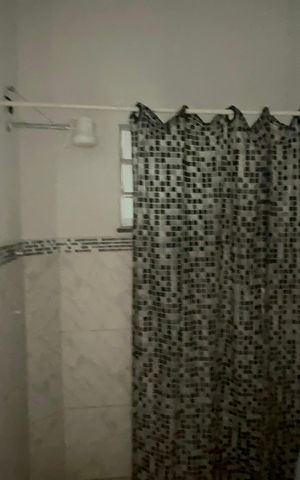 Studio à venda com 80m², 2 quartos e 2 vagas Studio à venda com 80m², 2 quartos e 2 vagasBanheiro