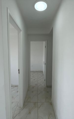 Apartamento à venda com 47m², 2 quartos e 1 vaga Apartamento à venda com 47m², 2 quartos e 1 vagaCorredor