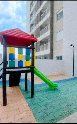 Apartamento à venda com 47m², 2 quartos e 1 vaga Apartamento à venda com 47m², 2 quartos e 1 vagaÁrea comum - Playground