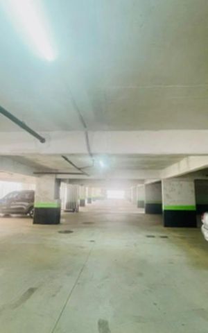 Apartamento à venda com 47m², 2 quartos e 1 vaga Apartamento à venda com 47m², 2 quartos e 1 vagaGaragem