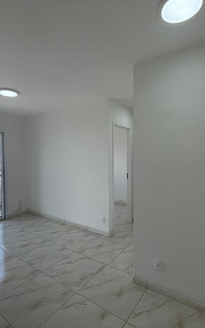 Apartamento à venda com 47m², 2 quartos e 1 vaga Apartamento à venda com 47m², 2 quartos e 1 vagaSala