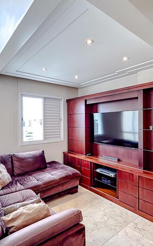 Apartamento à venda com 160m², 3 quartos e 2 vagasSala