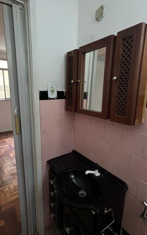 Apartamento para alugar com 50m², 2 quartos e sem vagaBanheiro