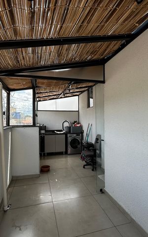 Apartamento à venda com 80m², 2 quartos e 2 vagas Apartamento à venda com 80m², 2 quartos e 2 vagasÁrea de Serviço