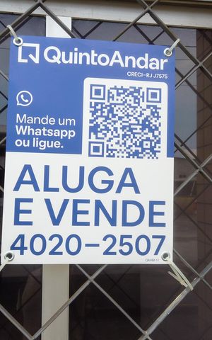 Apartamento para alugar com 55m², 2 quartos e 1 vagaPlaquinha