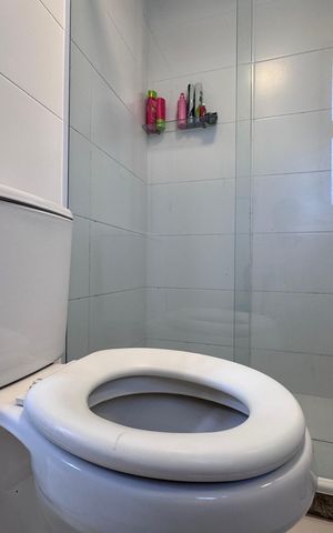 Apartamento à venda com 82m², 3 quartos e 1 vaga Apartamento à venda com 82m², 3 quartos e 1 vagaSuíte - Banheiro