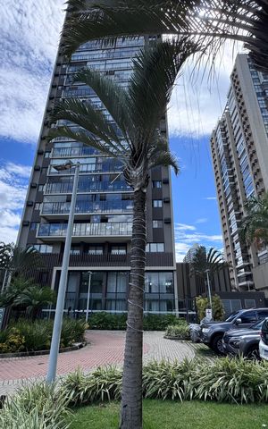 Apartamento à venda com 82m², 3 quartos e 1 vaga Apartamento à venda com 82m², 3 quartos e 1 vagaFachada